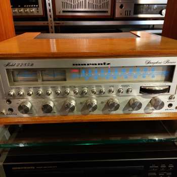 MARANTZ 2285 B Receiver Bolide Japan 1976 im woodcase